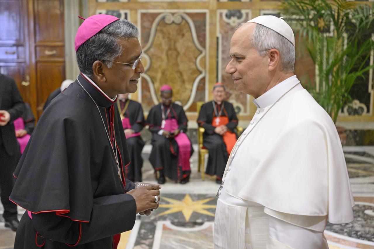 moments-from-the-vatican-audience-03